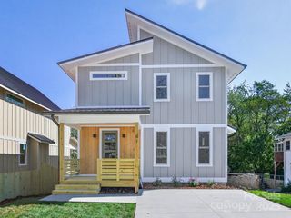 63 Vandalia Avenue, Asheville, NC 28806
