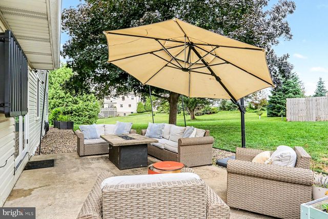 401 GREENFIELD DR, Lebanon, PA 17042