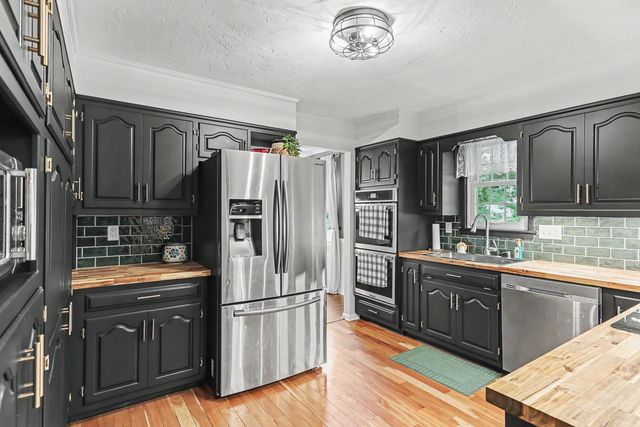 401 GREENFIELD DR, Lebanon, PA 17042
