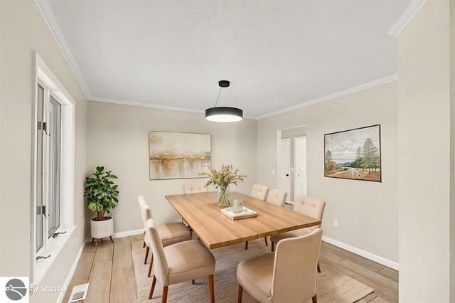 3854 Village Circle, Traverse City, MI 49686