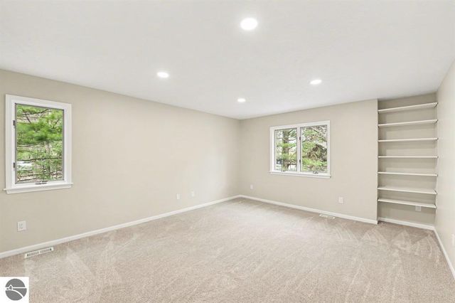 3854 Village Circle, Traverse City, MI 49686