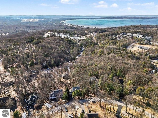 3854 Village Circle, Traverse City, MI 49686