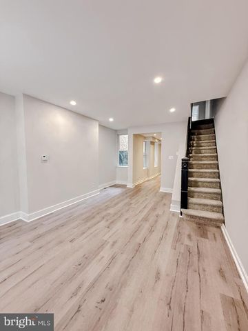 738 N 38TH ST, Philadelphia, PA 19104