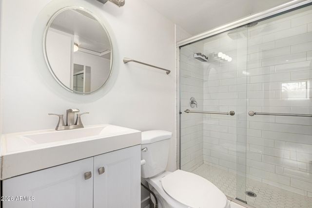 357 E THOMAS Road A111, Phoenix, AZ 85012