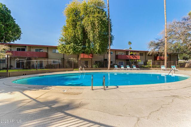 357 E THOMAS Road A111, Phoenix, AZ 85012