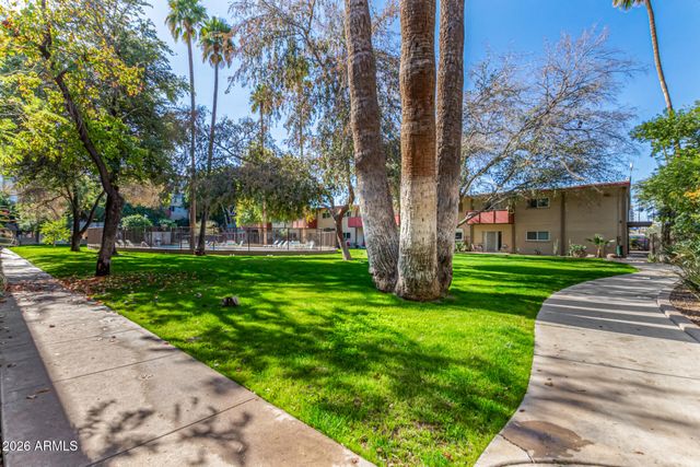 357 E THOMAS Road A111, Phoenix, AZ 85012