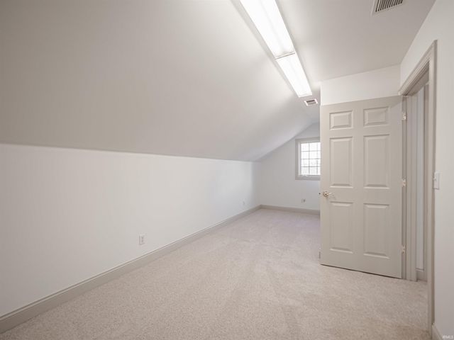 2444 Crosswalk Lane, Newburgh, IN 47630