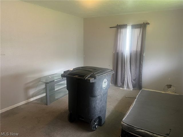 4433 E 158th Street, Cleveland, OH 44128