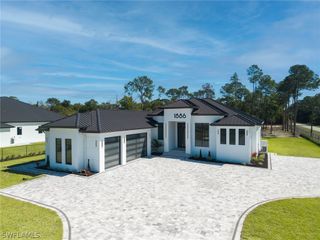 1886 39th ST SW, Naples, FL 34117