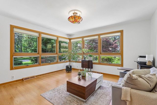 3358 Taylor AVENUE, Elmwood Park, WI 53405