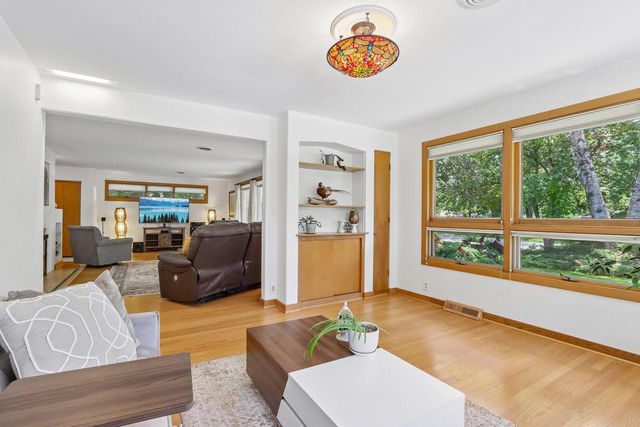 3358 Taylor AVENUE, Elmwood Park, WI 53405