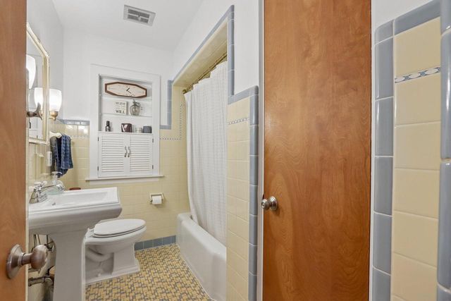 3358 Taylor AVENUE, Elmwood Park, WI 53405