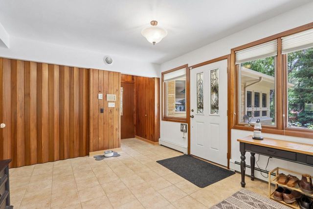 3358 Taylor AVENUE, Elmwood Park, WI 53405