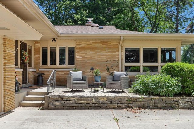 3358 Taylor AVENUE, Elmwood Park, WI 53405