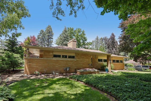 3358 Taylor AVENUE, Elmwood Park, WI 53405
