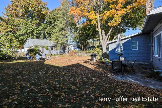 305 N Robert Street, Ludington, MI 49431