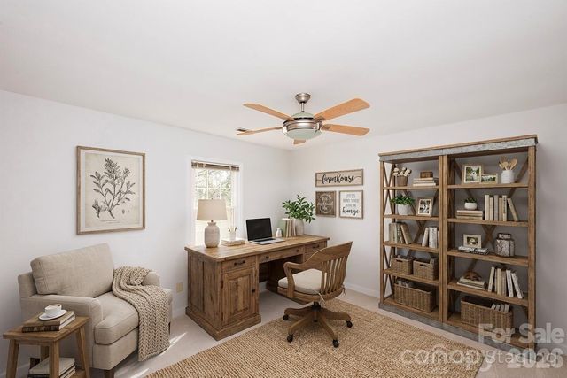 4248 Woodglen Lane, Charlotte, NC 28226