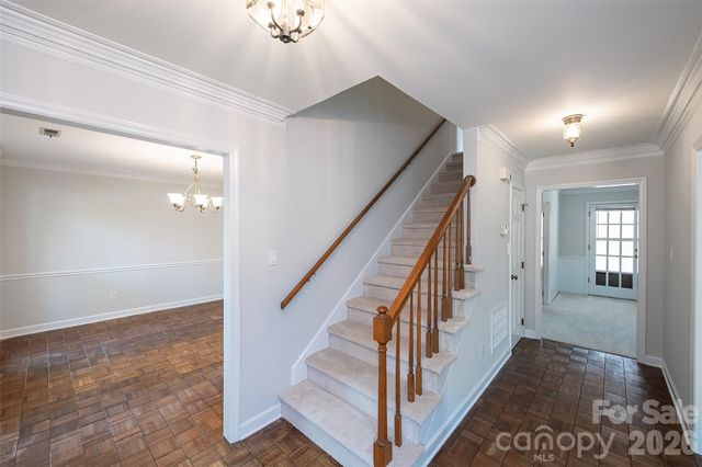 4248 Woodglen Lane, Charlotte, NC 28226