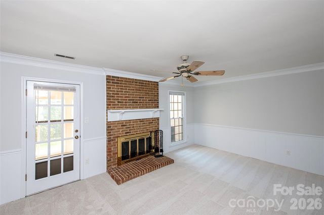 4248 Woodglen Lane, Charlotte, NC 28226