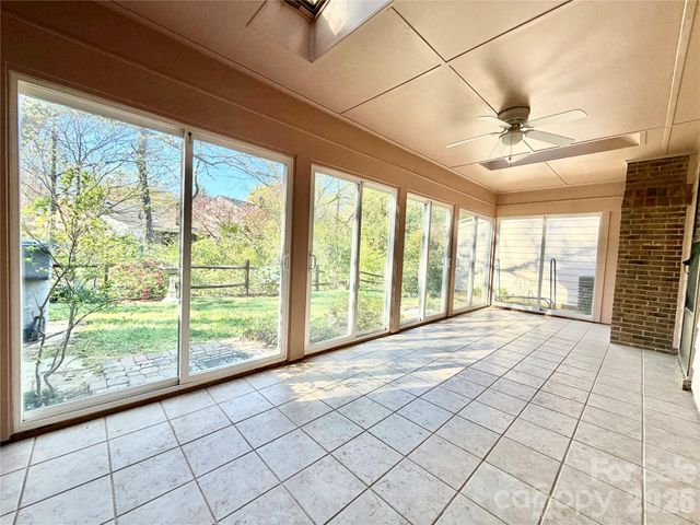 4248 Woodglen Lane, Charlotte, NC 28226