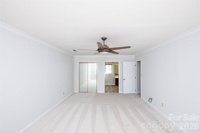 4248 Woodglen Lane, Charlotte, NC 28226