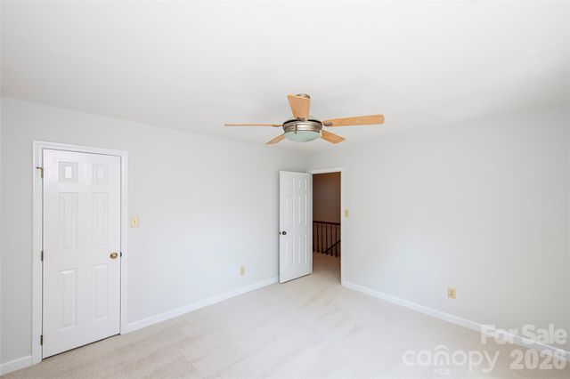 4248 Woodglen Lane, Charlotte, NC 28226