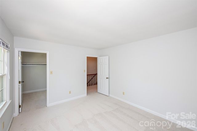 4248 Woodglen Lane, Charlotte, NC 28226