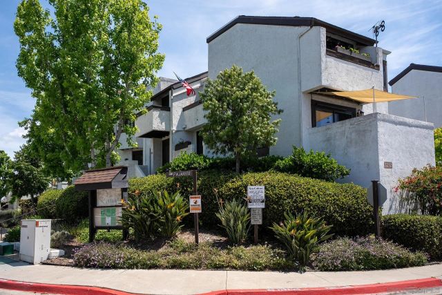 2232 Caminito Pajarito 112, San Diego, CA 92107