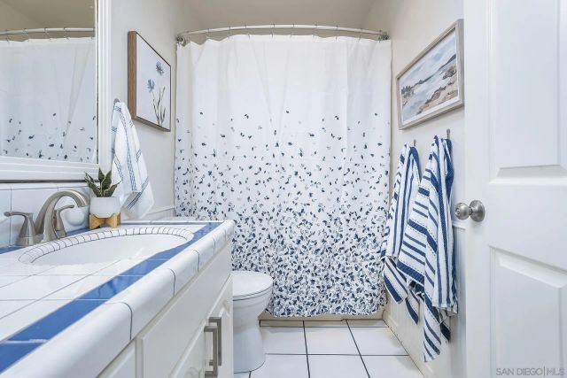 2232 Caminito Pajarito 112, San Diego, CA 92107