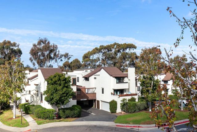 2232 Caminito Pajarito 112, San Diego, CA 92107