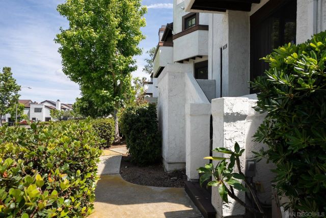 2232 Caminito Pajarito 112, San Diego, CA 92107