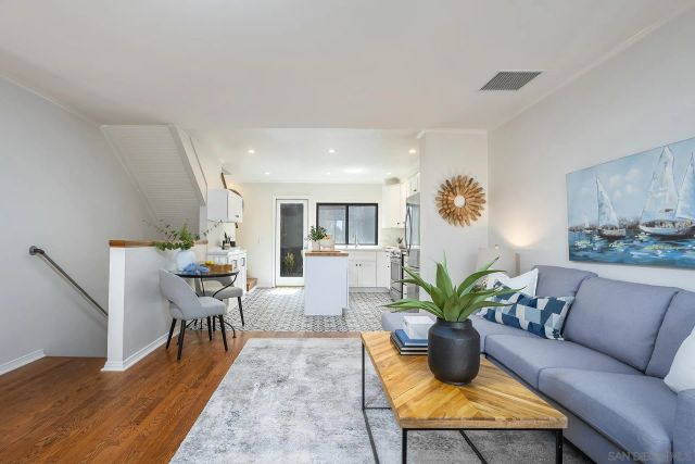 2232 Caminito Pajarito 112, San Diego, CA 92107
