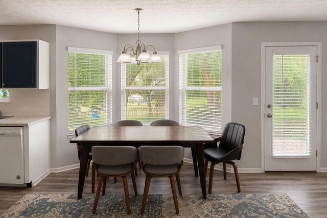 8190 Barlow Road, Westerville, OH 43081