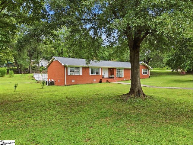 106 Pershing Street, Spartanburg, SC 29302