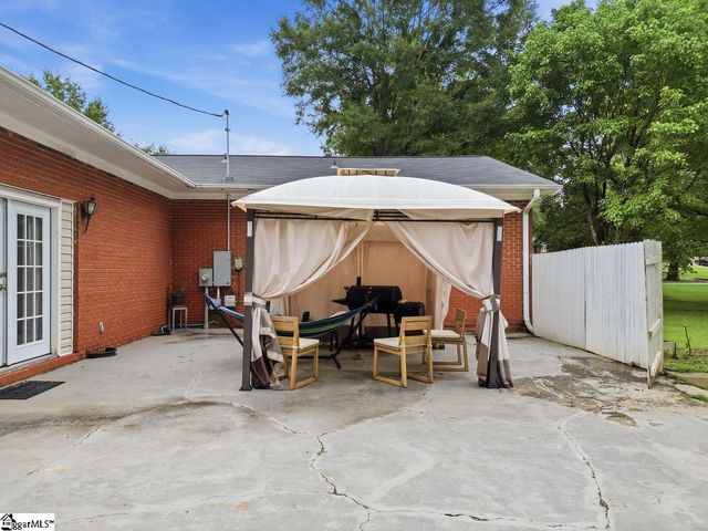 106 Pershing Street, Spartanburg, SC 29302