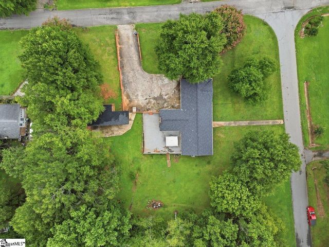 106 Pershing Street, Spartanburg, SC 29302