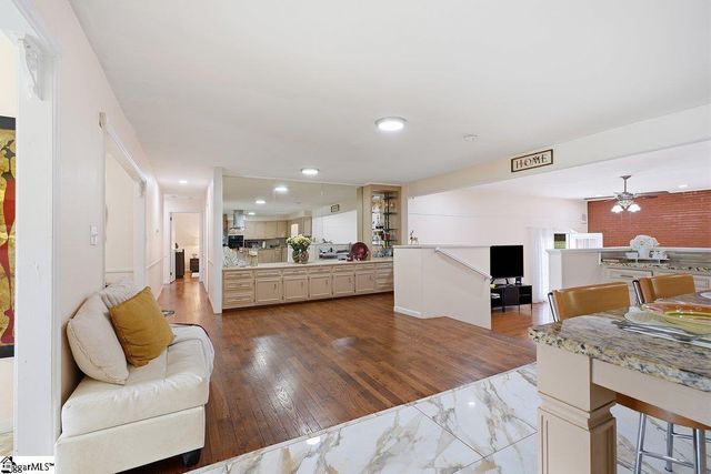 106 Pershing Street, Spartanburg, SC 29302
