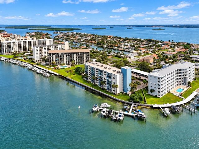 644 ISLAND WAY 406, Clearwater, FL 33767