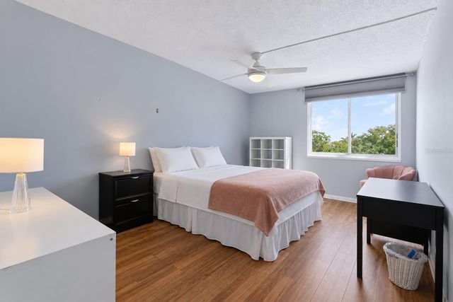 644 ISLAND WAY 406, Clearwater, FL 33767