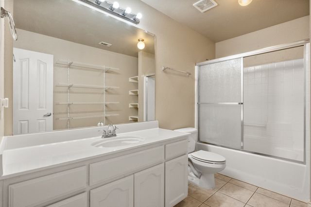 3736 Confidence Drive, Fort Worth, TX 76244