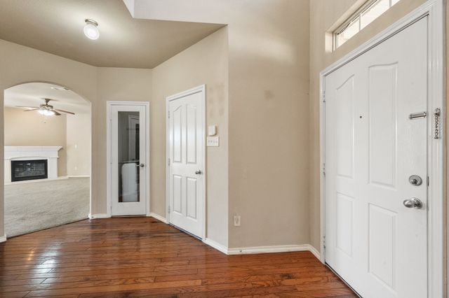 3736 Confidence Drive, Fort Worth, TX 76244