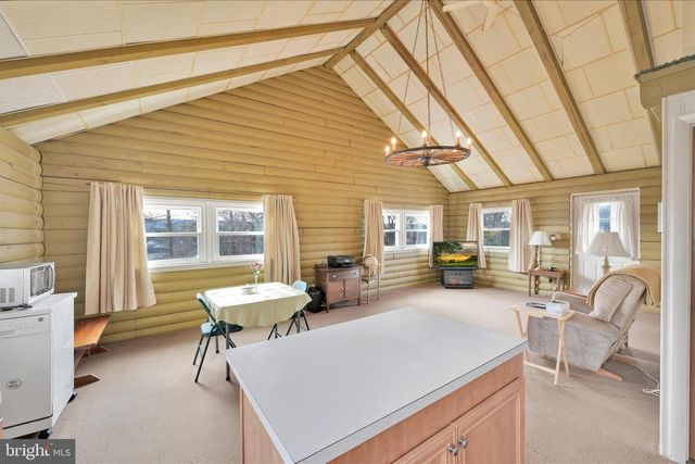 1881 RUNNING DEER DR, Auburn, PA 17922