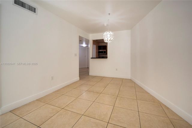 4147 Stirling Rd 105, Dania Beach, FL 33314