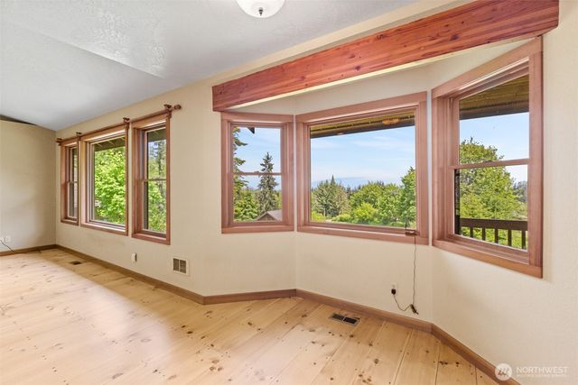 277 Shady Creek Lane, Port Angeles, WA 98362