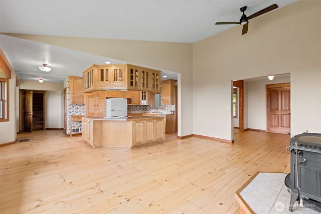 277 Shady Creek Lane, Port Angeles, WA 98362