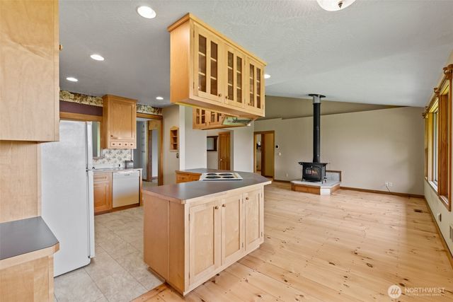 277 Shady Creek Lane, Port Angeles, WA 98362