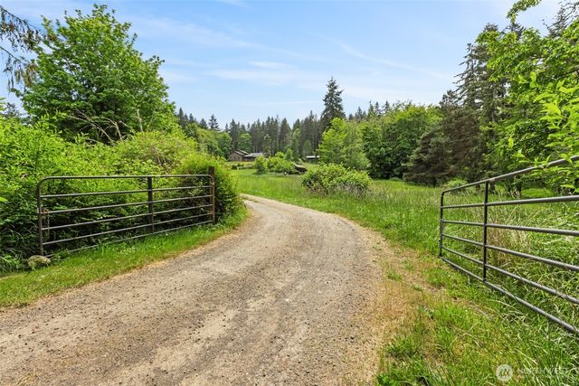 277 Shady Creek Lane, Port Angeles, WA 98362