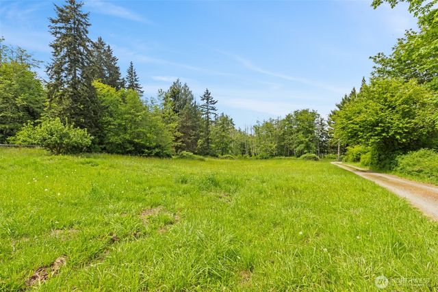 277 Shady Creek Lane, Port Angeles, WA 98362