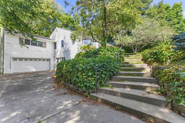 5916 Code Avenue, Edina, MN 55436