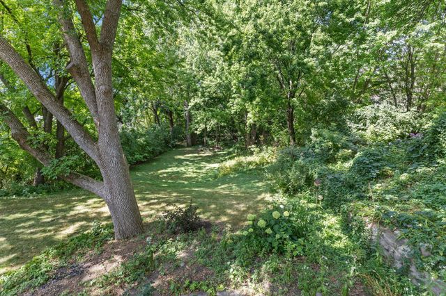 5916 Code Avenue, Edina, MN 55436